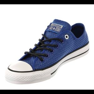 Converse size 11.5 
.